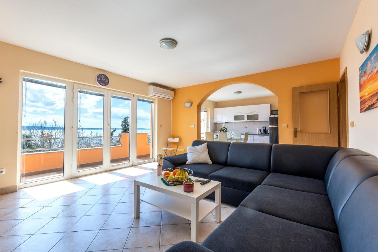 Villa Tomas „The View Of Jesenice“ جيسينتسي المظهر الخارجي الصورة
